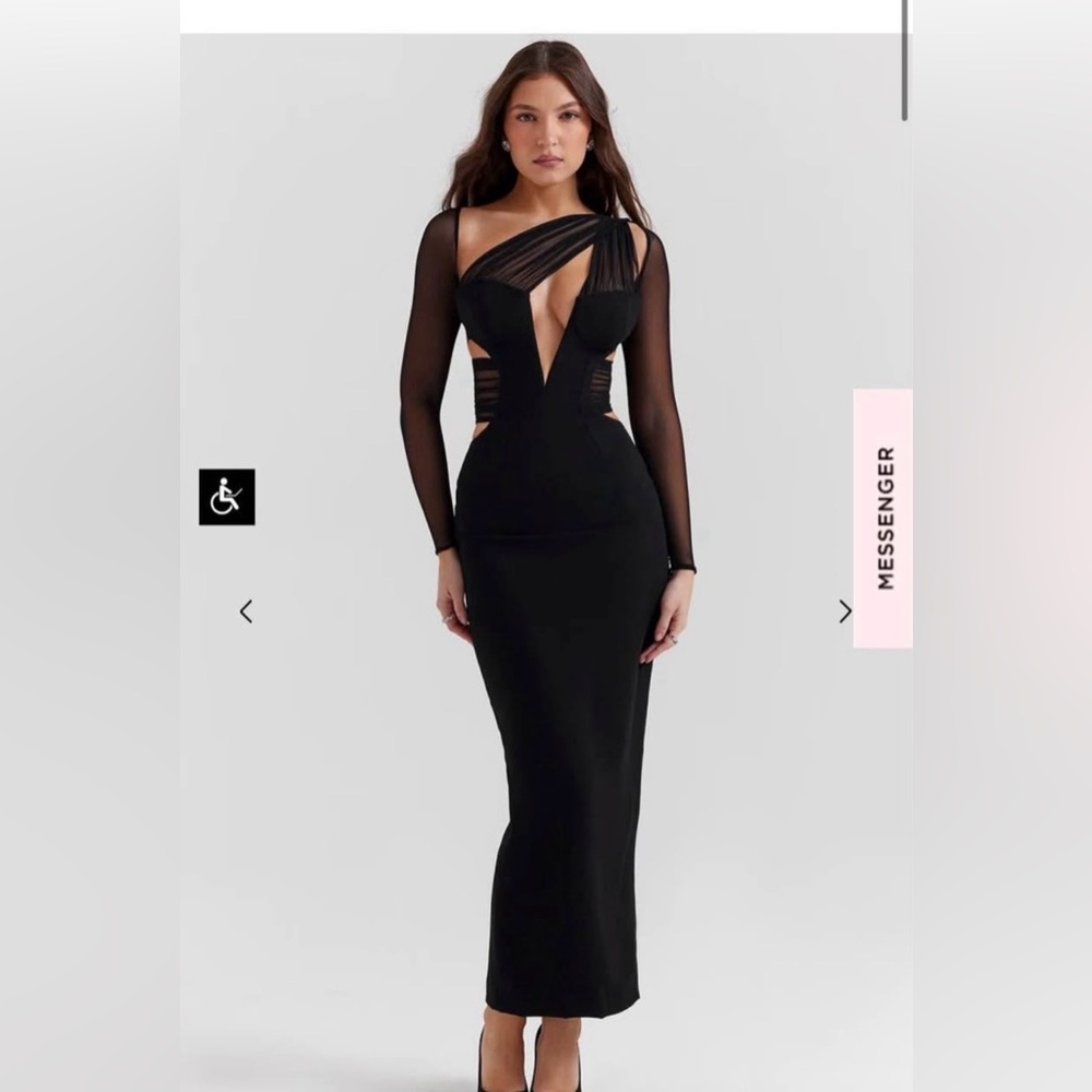 House of CB Zahra Black Plunge Maxi Dress NWOT Size S Bigger cup